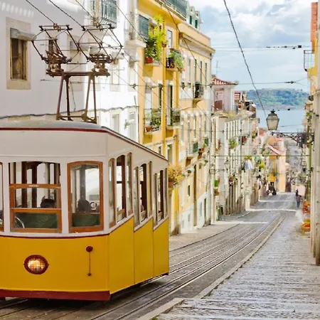 Alegre Villa Fernão Ferro